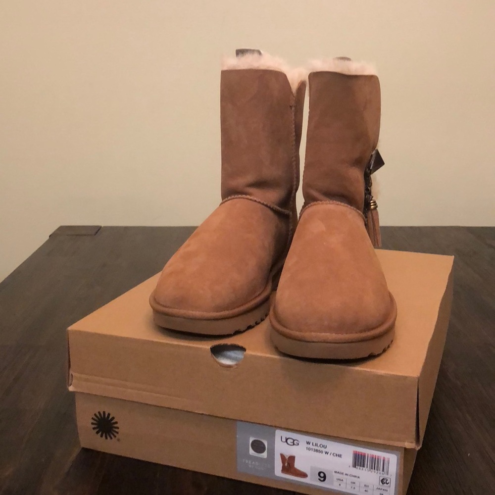 Brand new Uggs size 9